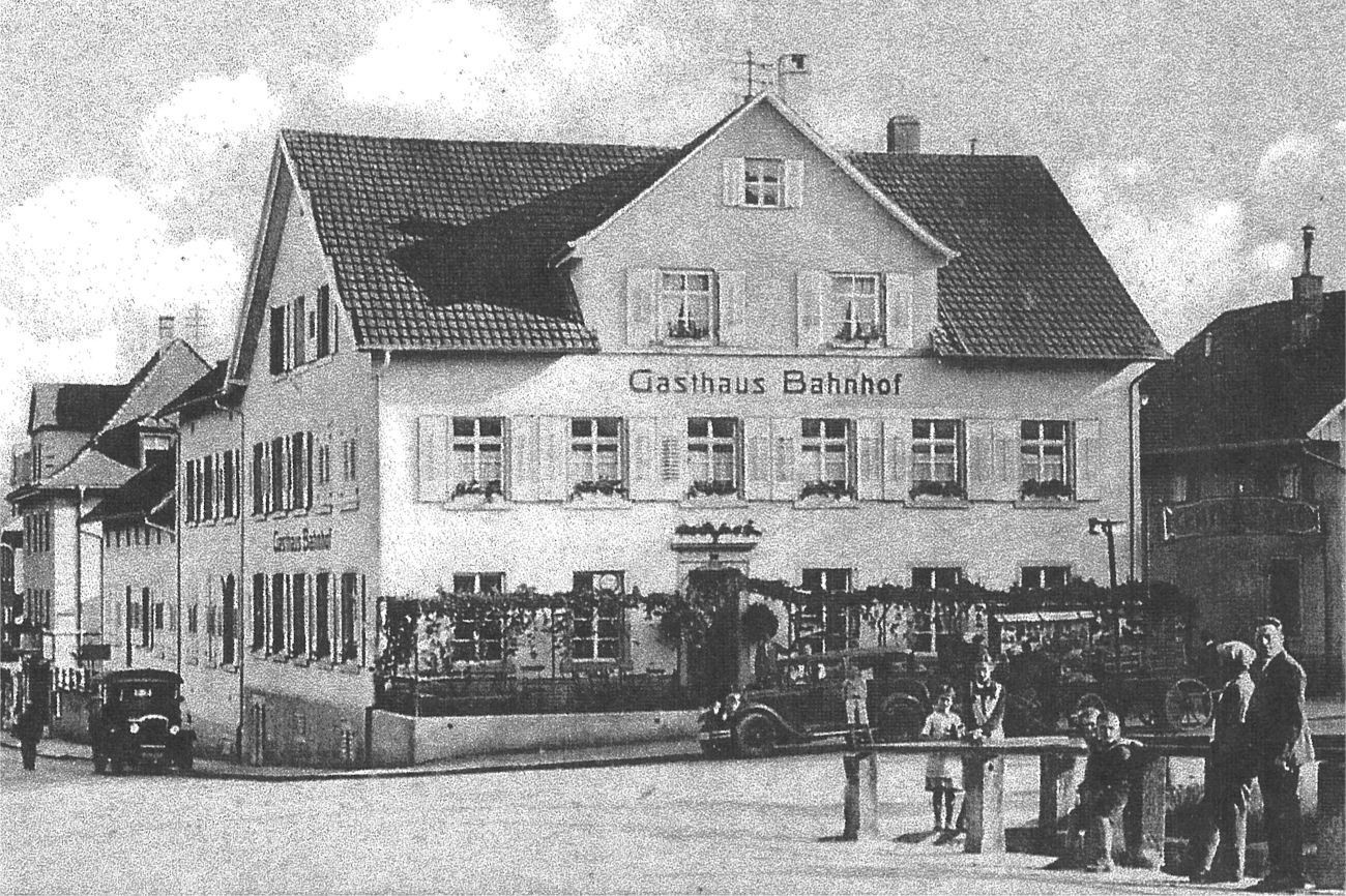 Historische Aufnahme des Hotel Bercher im Jahr 1921.