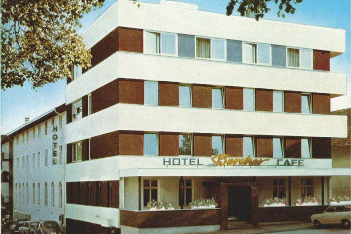 Hotel Bercher nach dem Umbau im Jahr 1968.