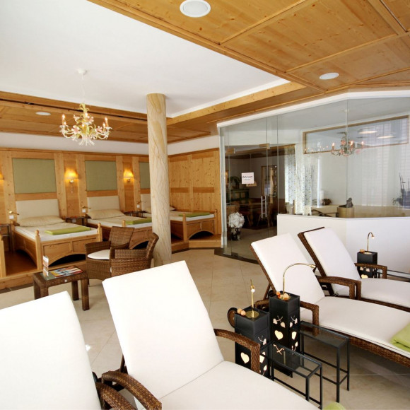 Wasserbetten-Ruheraum in den Wellness-Stuben