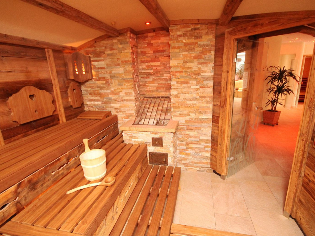 Finnische Sauna im Wellnessbereich des Hotel Bercher in Waldshut-Tiengen.