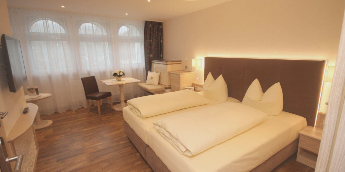 Blick zum Fenster Zimmer 402